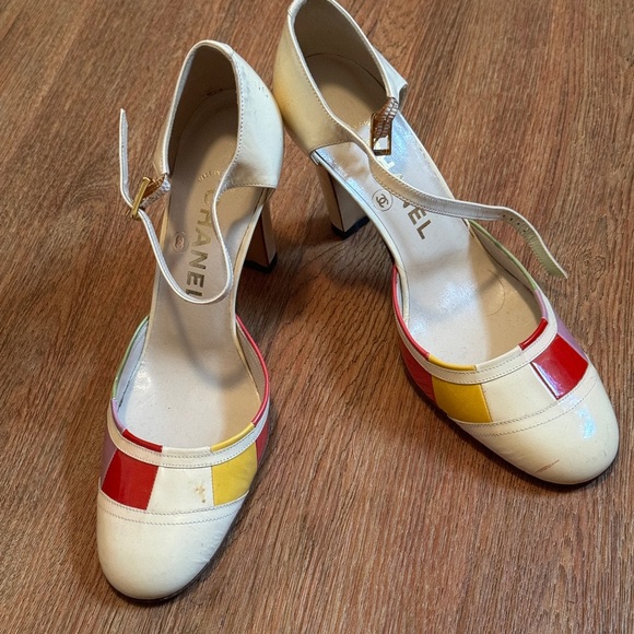 Chanel Heels - Picture 1 of 3